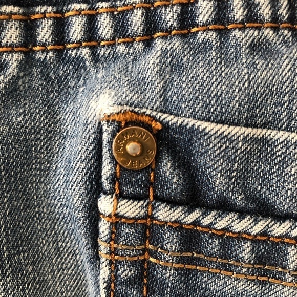 Armani Jeans Vintage Men’s jeans size 29 in great condition - Picture 9 of 13